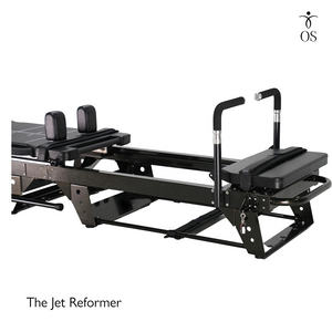Heavy-duty adjustable handlebars on the front and rear of the Jet Reformer for upper body stability and dips.