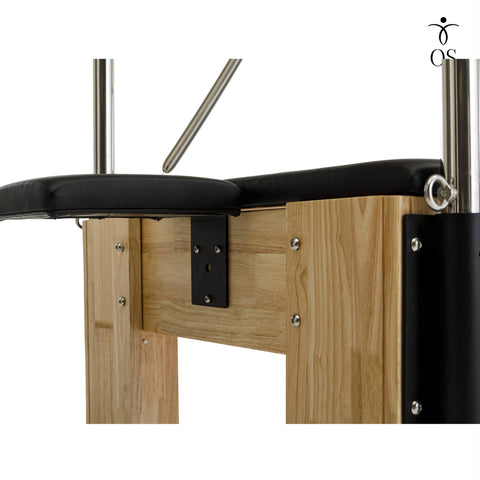 Extra-wide high-density padded bed on the Oak Timber Cadillac, designed for stability and comfort.